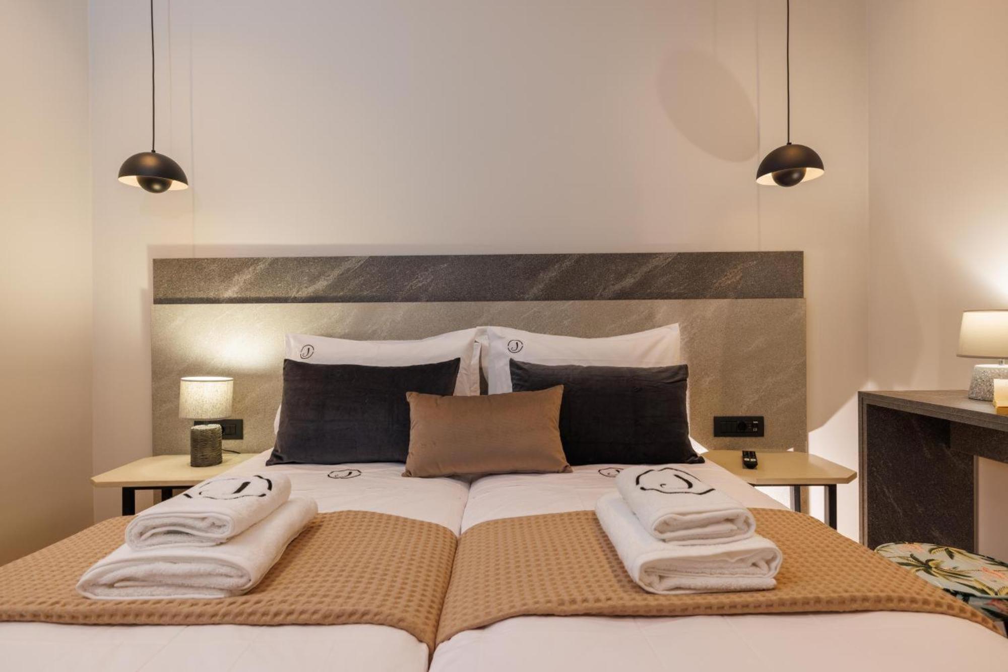 Jolly Suites Ираклион Экстерьер фото